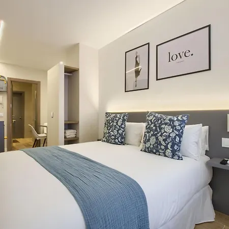 Dobo Madrid Rio Apartment Exterior photo