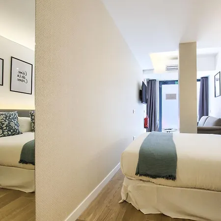 Dobo Madrid Rio Apartment Room photo