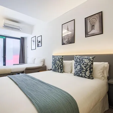 Dobo Madrid Rio Apartment Exterior photo
